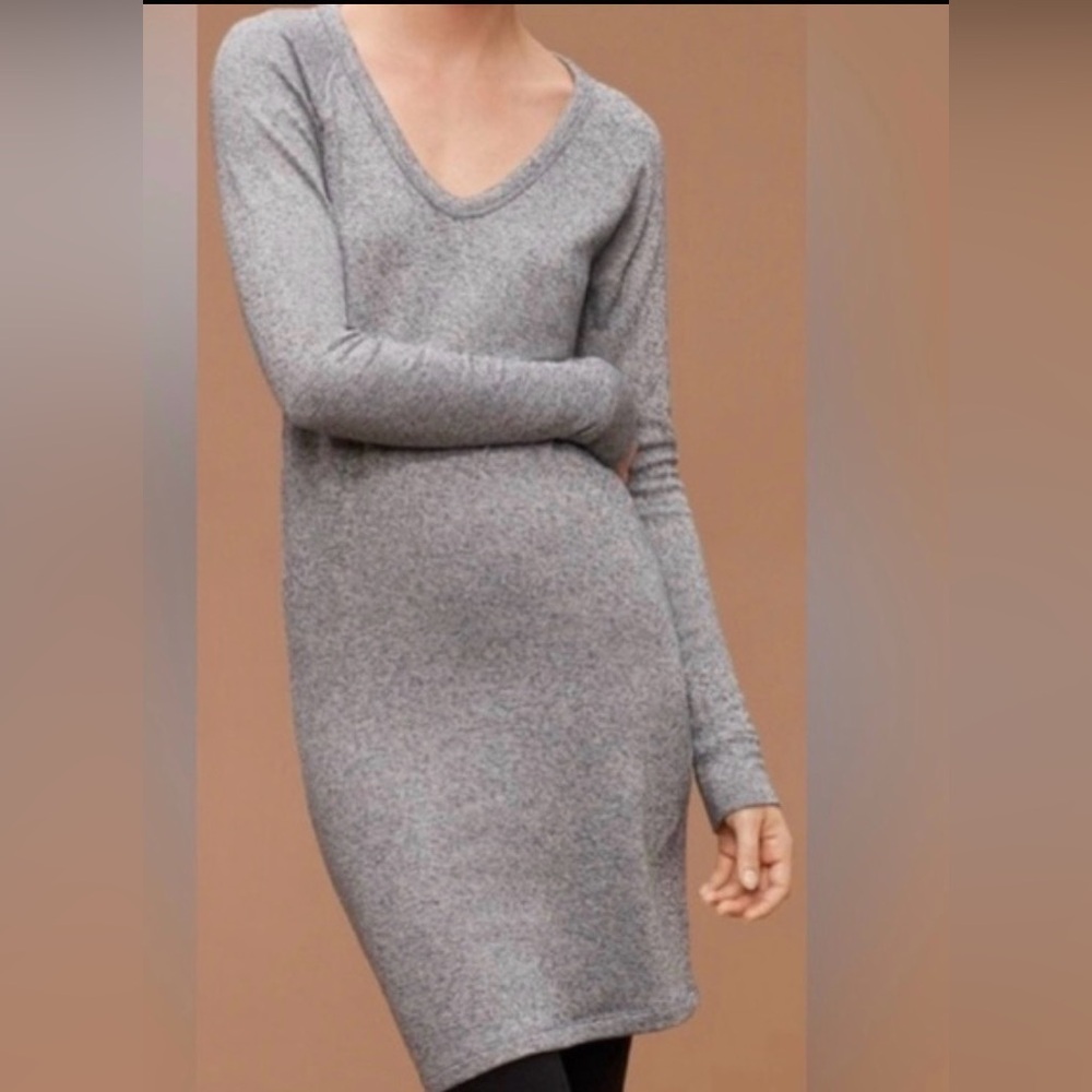 Aritzia Adelphi Dress long sleeves, fleece inside, heather white charcoal XS NWT